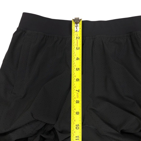 Lululemon Adapted State Perforated High-Rise Jogger Size 4 Black 28.5" Inseam - Picture 7 of 8